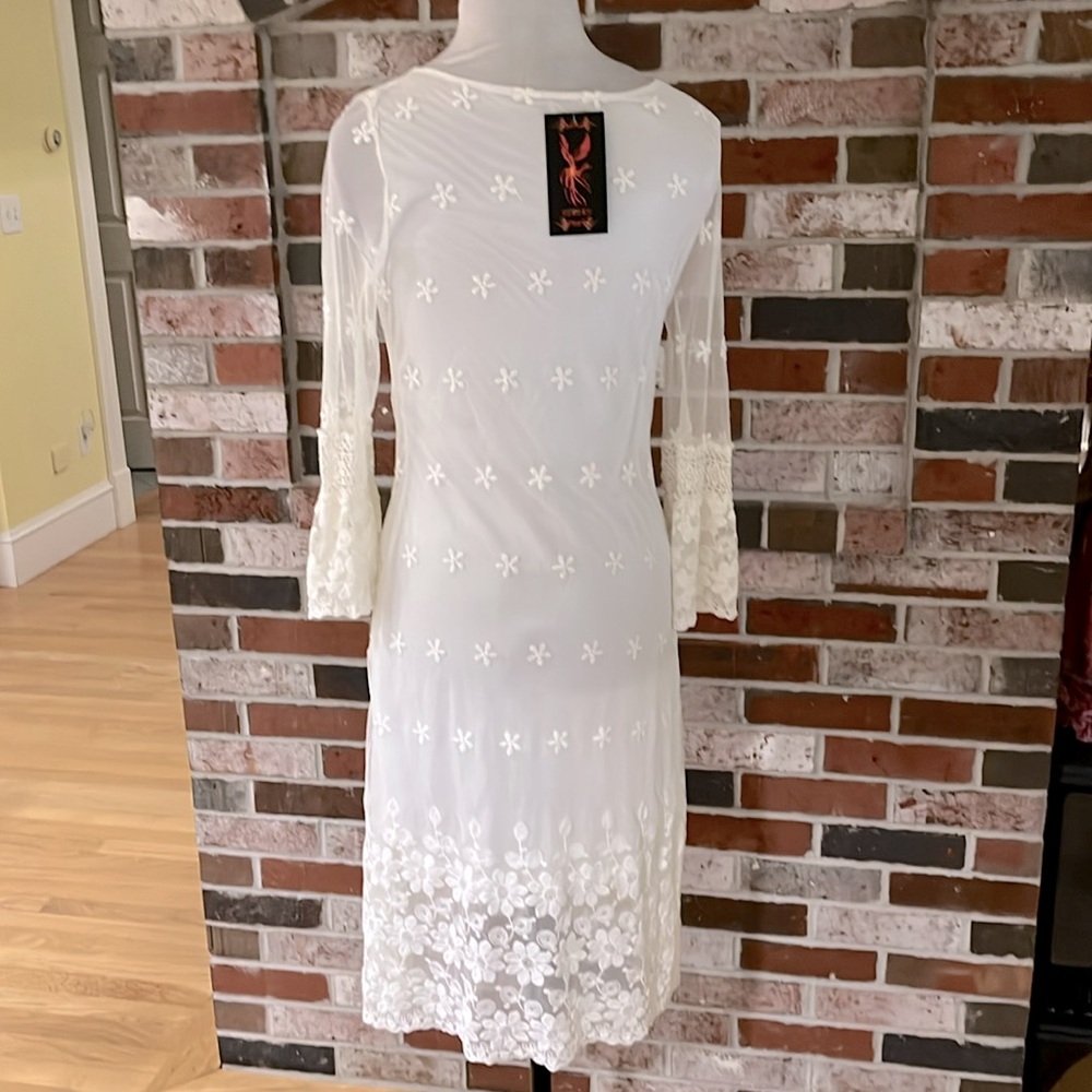 REBORN White Lace Boho Embroidered Bell Sleeve Dress S NWT - Picture 3 of 13